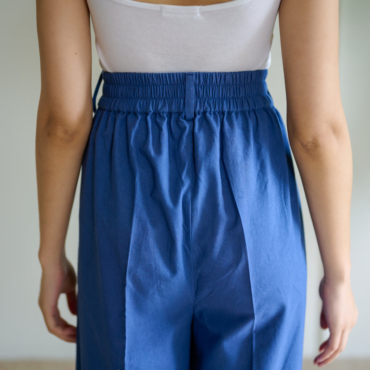 High Waist Pleated Cotton Trousers - Classic Blue
