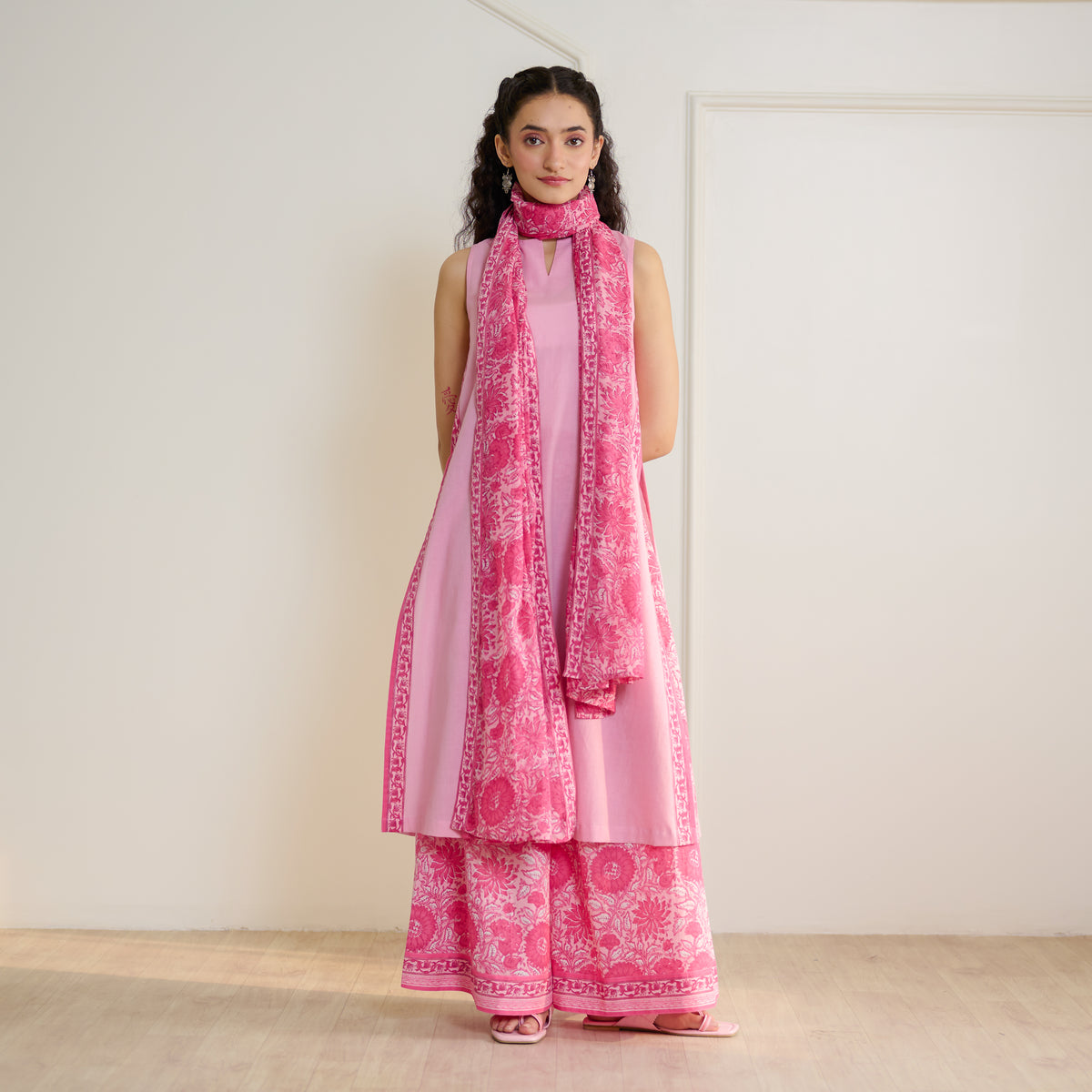 Mehek Sanganeri Inspired Sleeveless Kurta Palazzo Set with Dupatta - Baby Pink