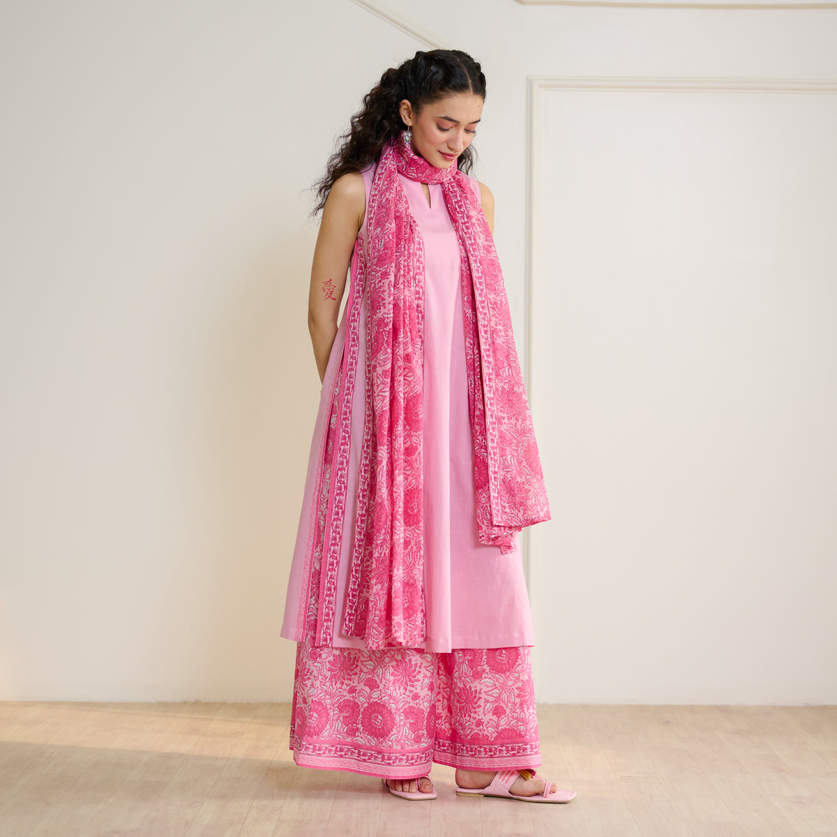 Mehek Sanganeri Inspired Sleeveless Kurta Palazzo Set with Dupatta - Baby Pink