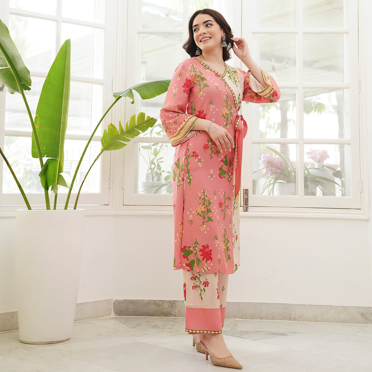 Baby Pink & Cream Floral Printed Kurta Pant Set with Knot Details