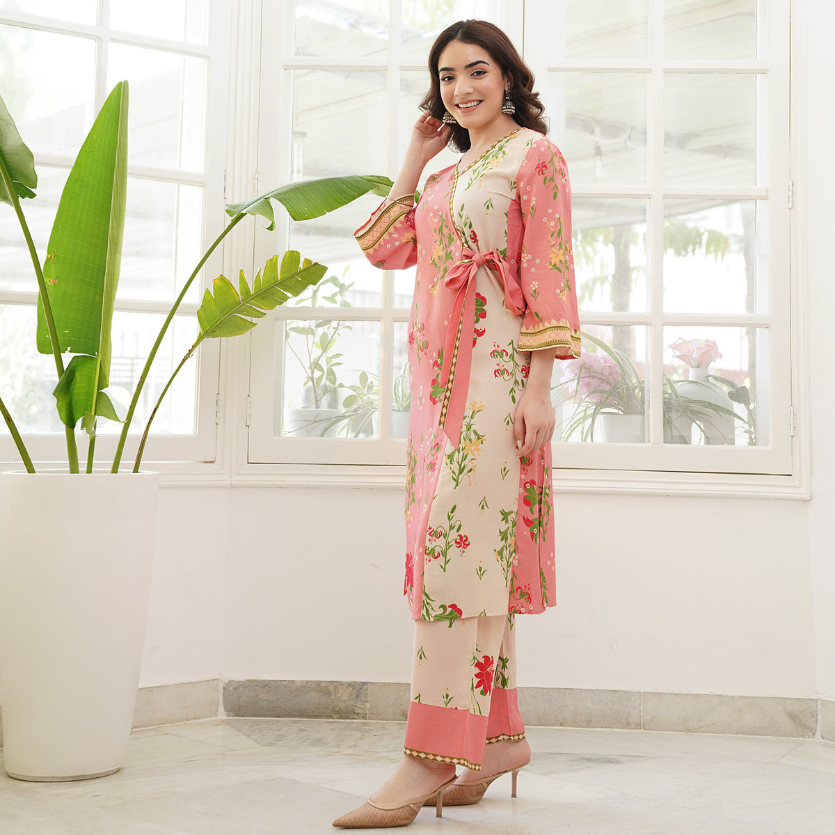 Baby Pink & Cream Floral Printed Kurta Pant Set with Knot Details