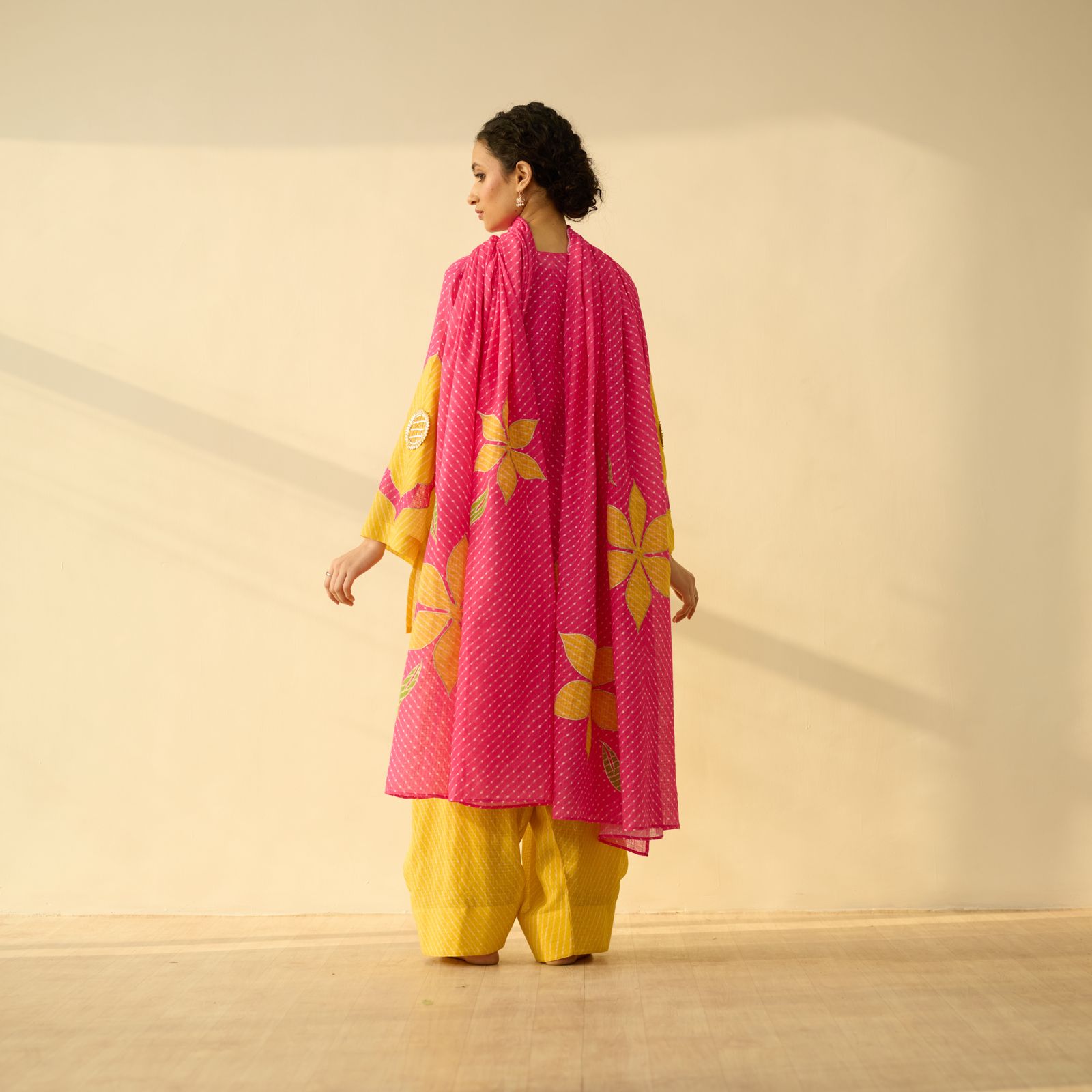 Buy Sundari Kota Doria Cotton Farshi Set with Dupatta - Gulal Pink & Haldi 