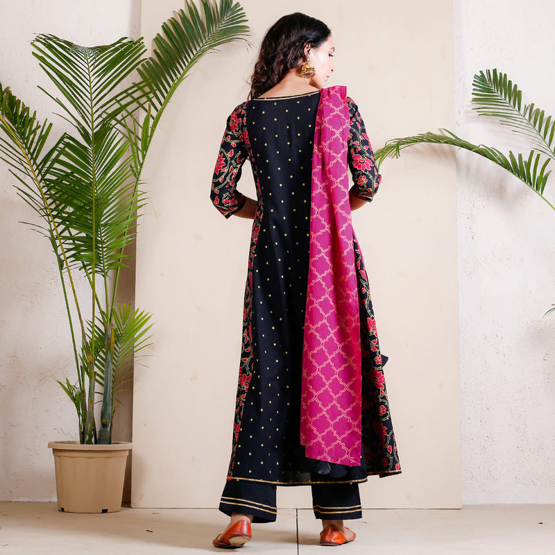 Buy Desi Weavess Black Zari Work Dupatta for Women Online @ Tata CLiQ