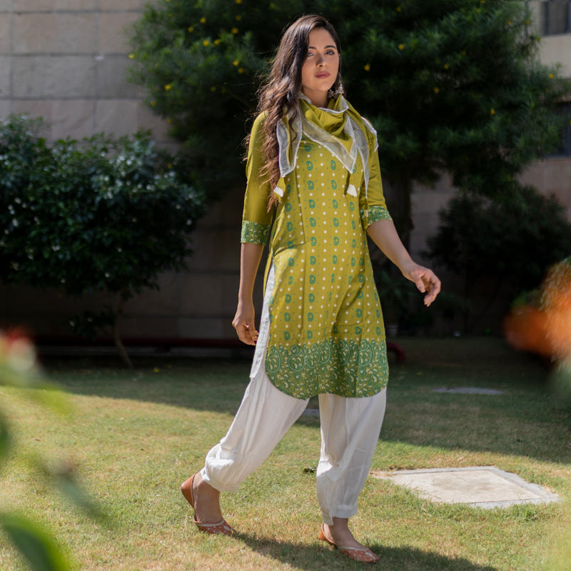 Olive Paisley Round Hem Kurta with Salwaar Pants & Scarf
