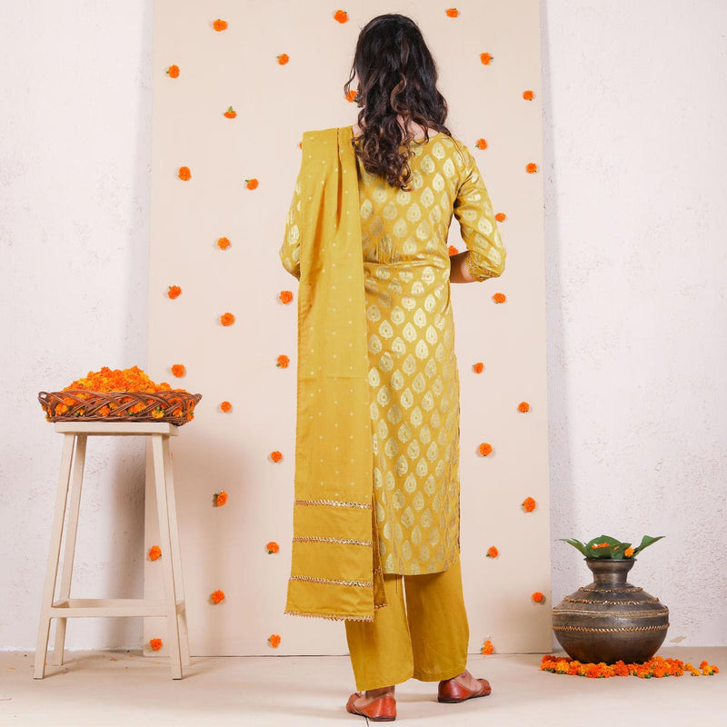 Yellow Festive Kurta Set with Dupatta & Gota Work