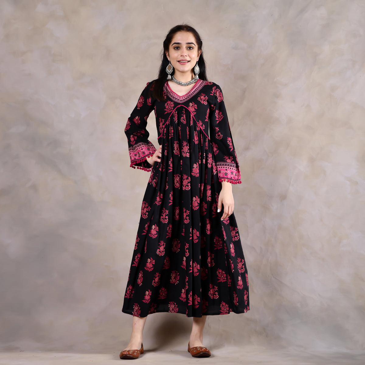 Black and Pink V Neck Gathered Dress