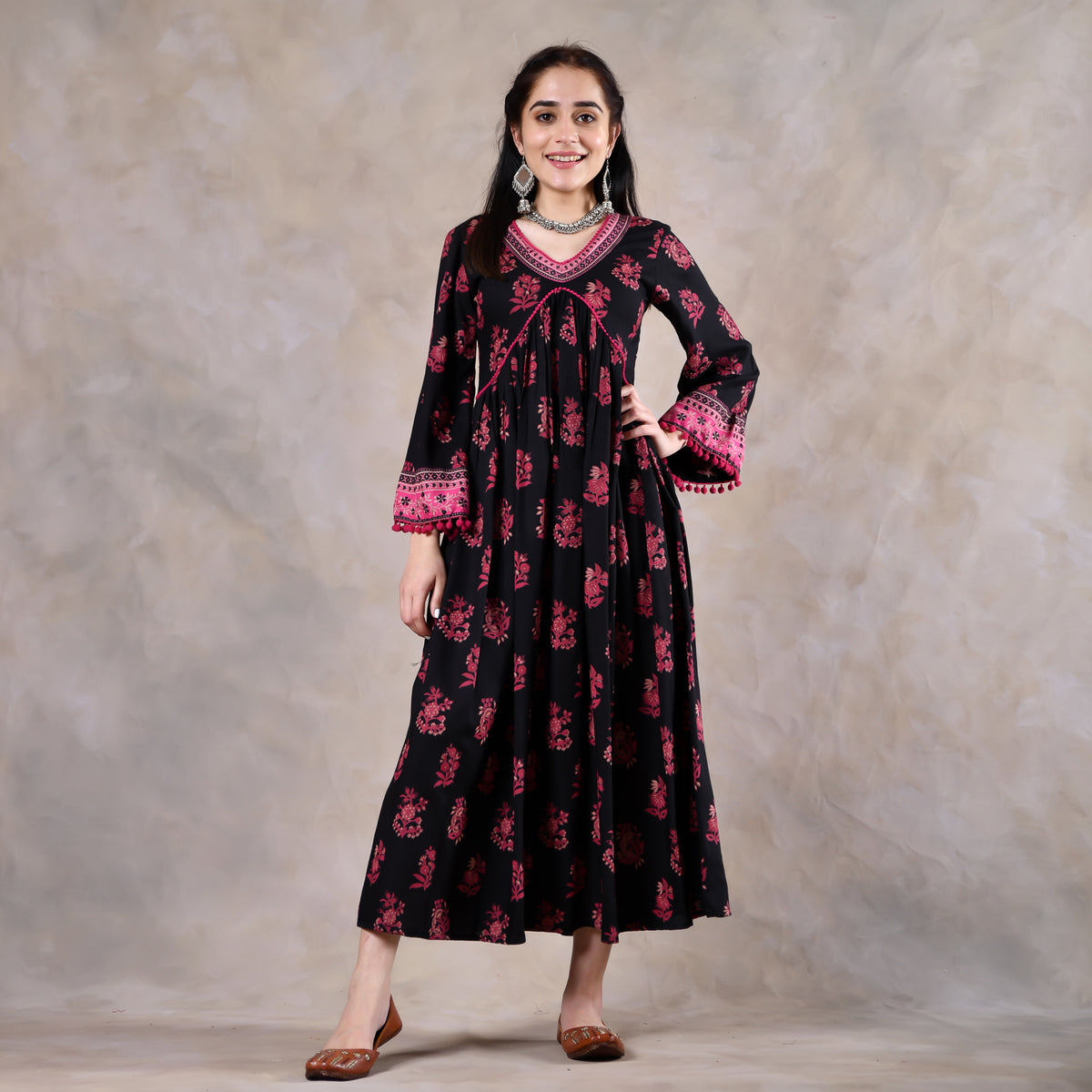 Black and Pink V Neck Gathered Dress