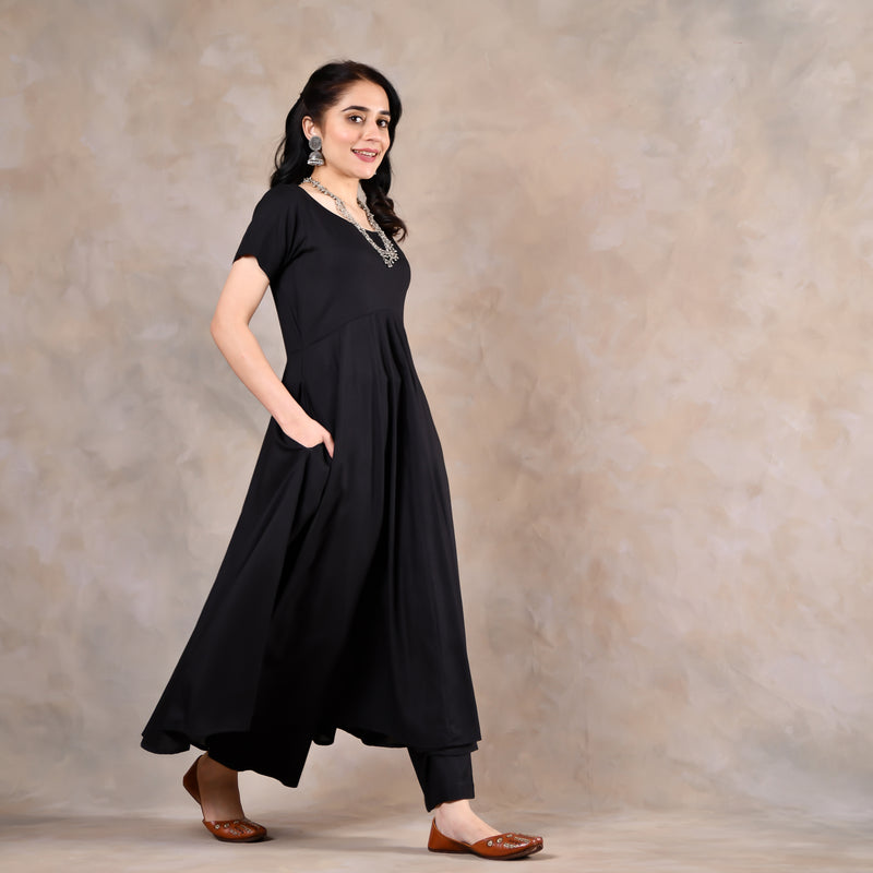 Black Flared Kurta Pant Set with Scalloped Dupatta