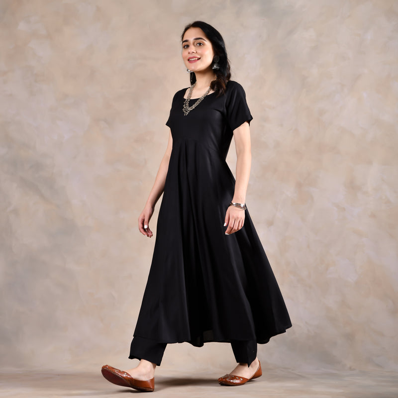 Black Flared Kurta Pant Set with Scalloped Dupatta