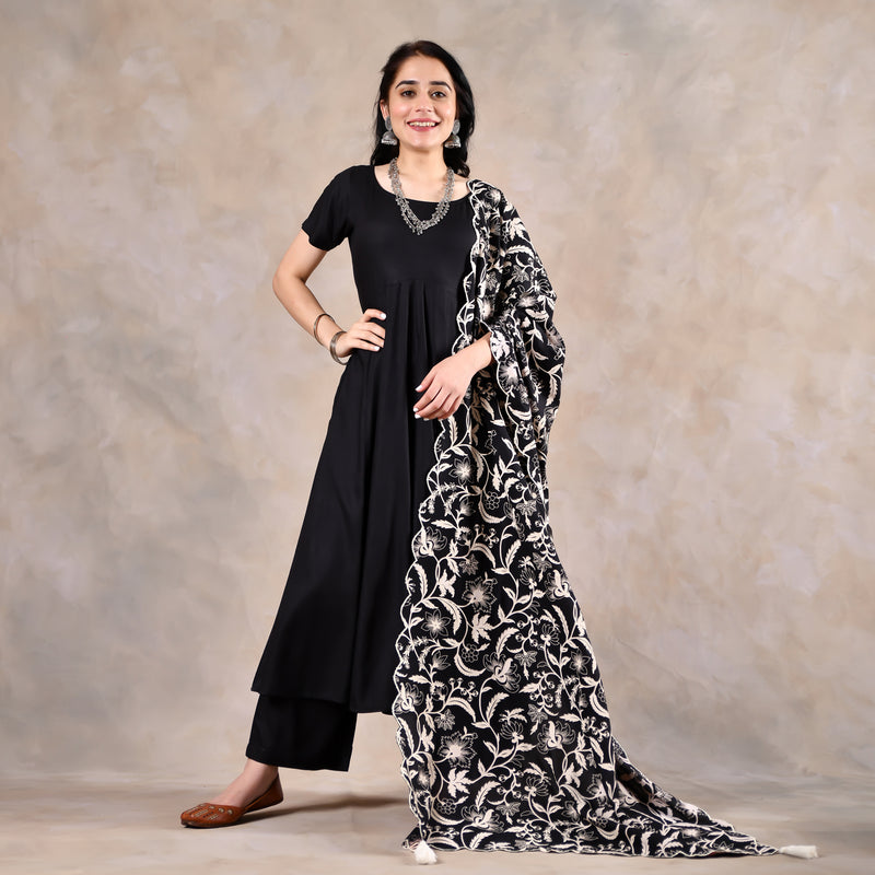 Black Flared Kurta Pant Set with Scalloped Dupatta