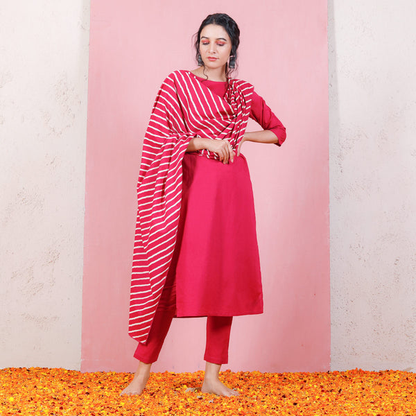 Magenta Kurta Set with Straight Pants & Dupatta