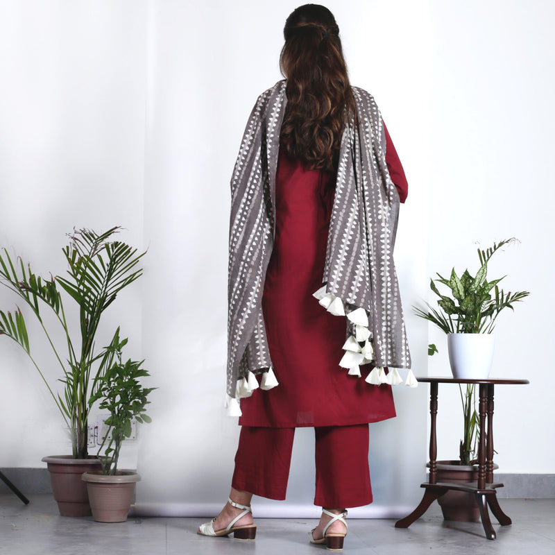 Maroon Salwar Kurta Set with Grey Dupatta
