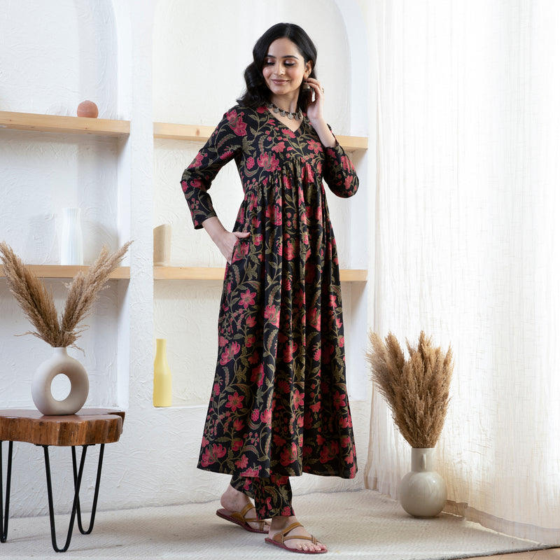 Black Floral Front Gathered Kurta Pants Co ord Set