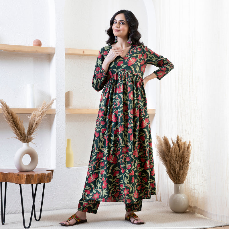 Emerald Green Floral Front Gathered Kurta Pant Set