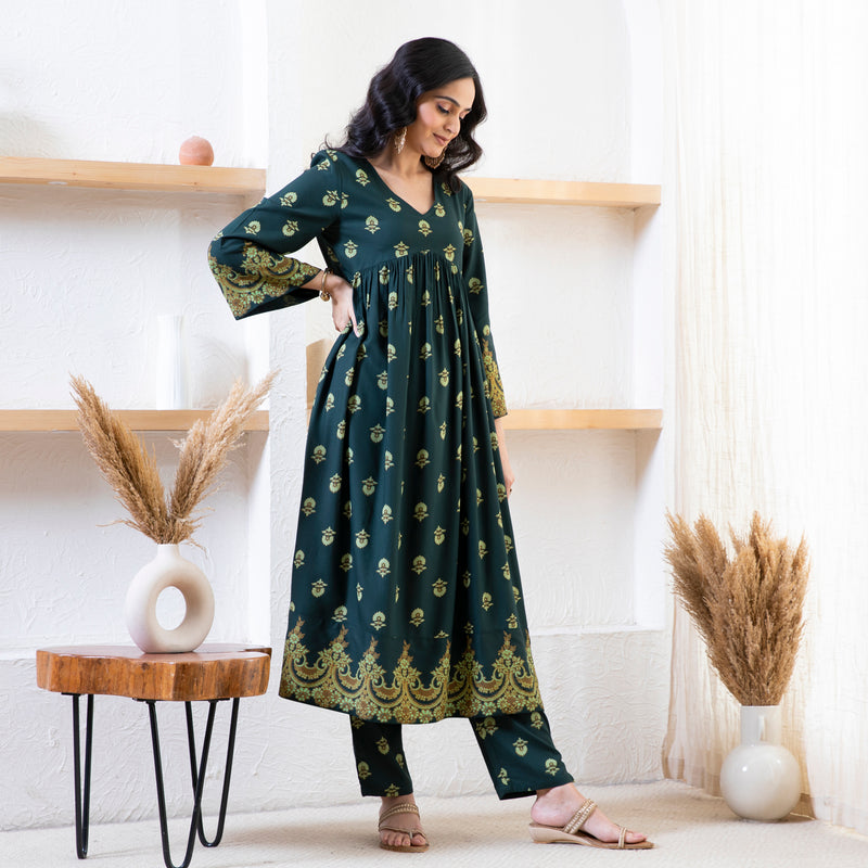 Emerald Green Myra V Neck Kurta Pant Set