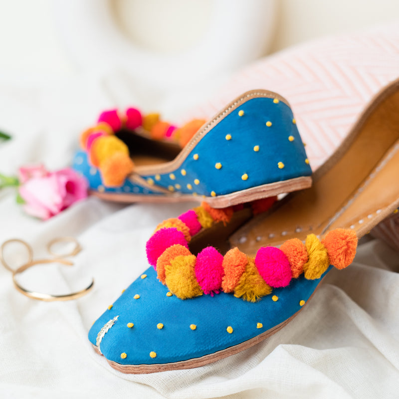 Blue Pompom Jutti with Knot Detailing
