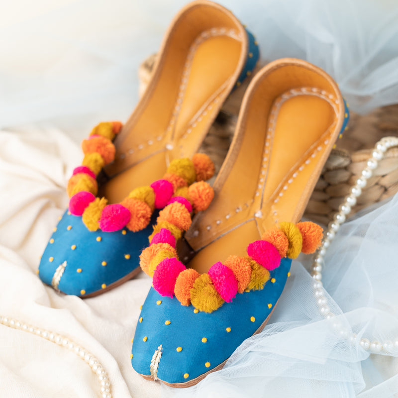 Blue Pompom Jutti with Knot Detailing