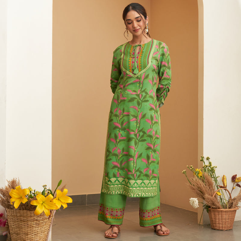 Parrot Green Leaf Printed Kurta Pant Set with Gathered Sleeves