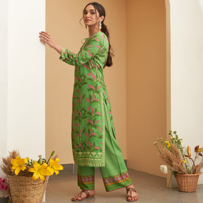 Parrot Green Leaf Printed Kurta Pant Set with Gathered Sleeves