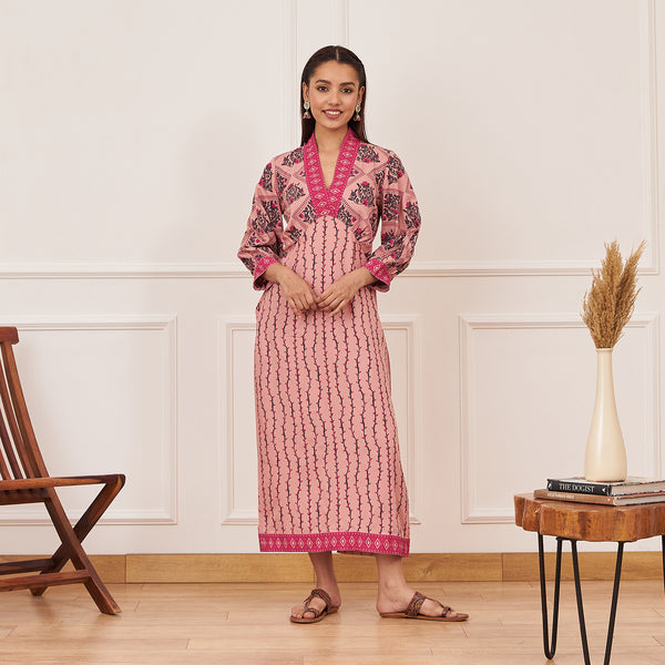 Baby Pink V-Neck Printed Dress