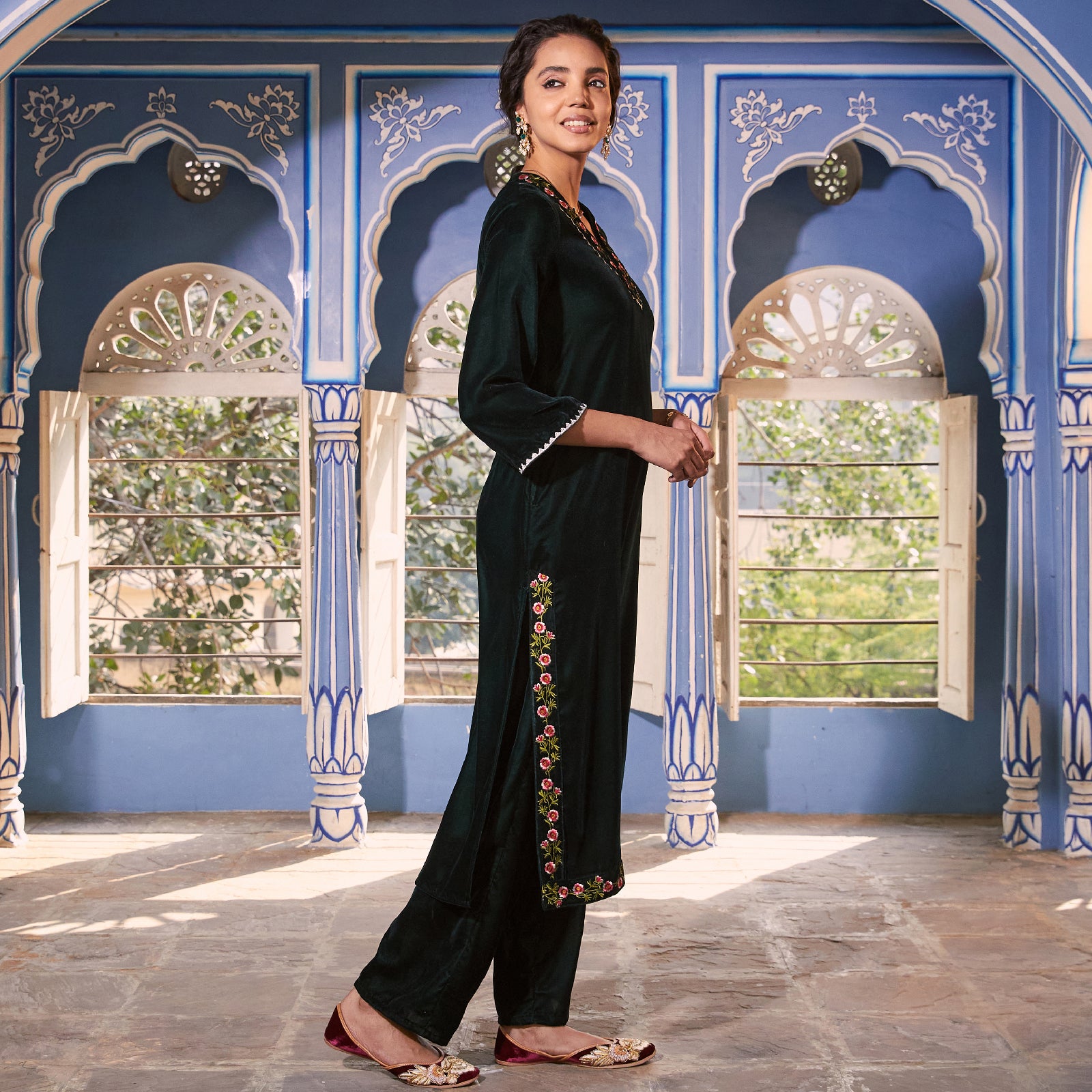 Green Velvet Kurta And Trousers main image 1