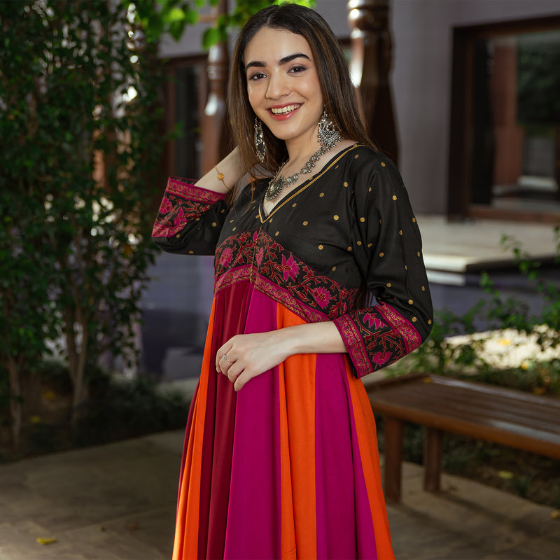 Black Multicolour Long Kalidaar Dress with Border Details