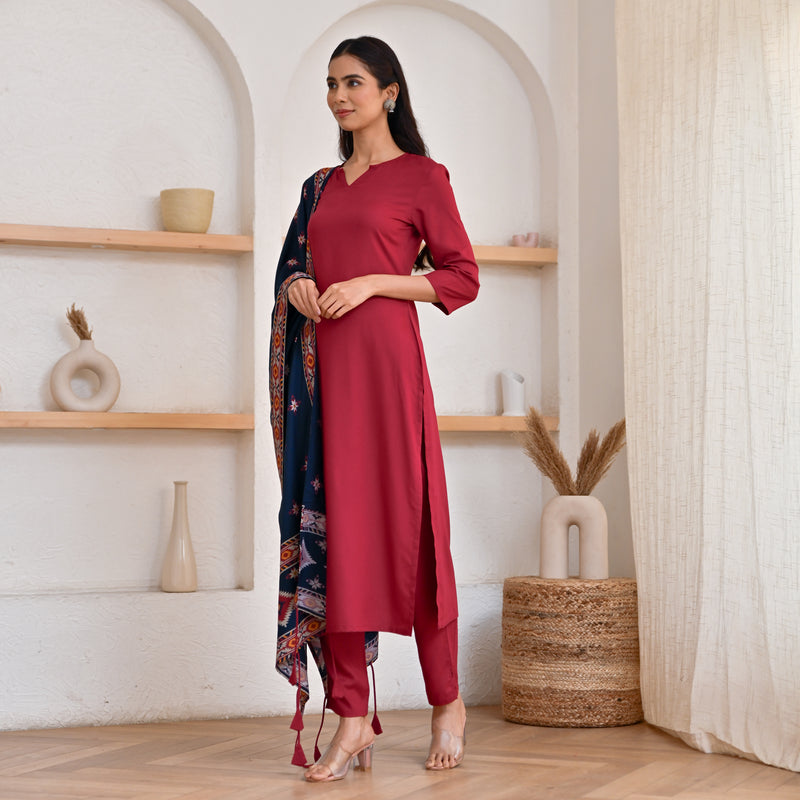 Maroon Kurta Pant Set with Ikat Dupatta