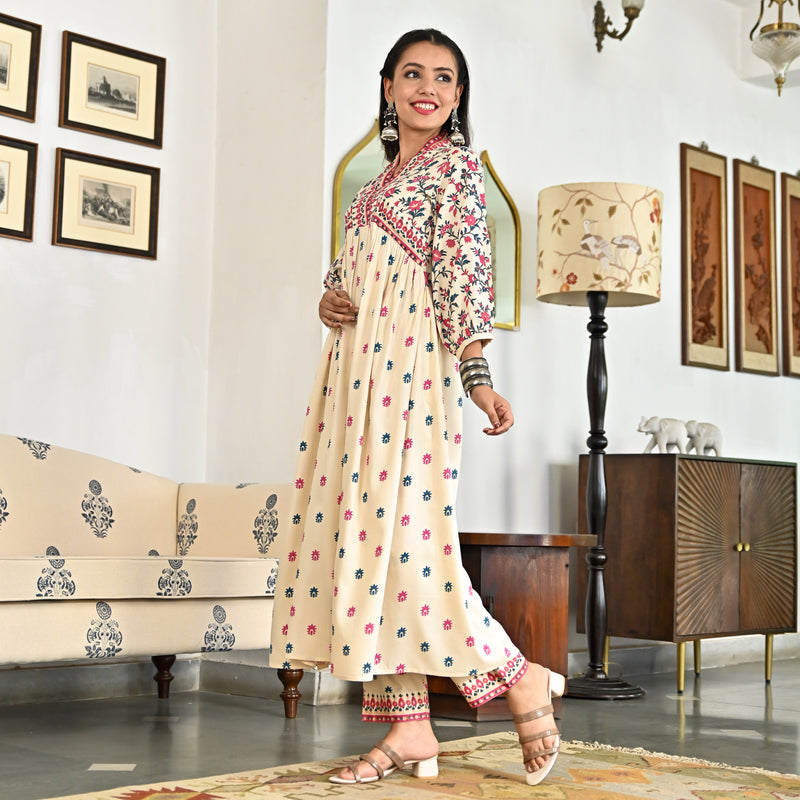 Snow White V Neck Gathered Kurta Pant Set