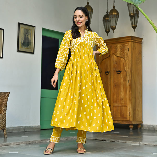 Yellow Floral Jaal V Neck Kurta Pant Set