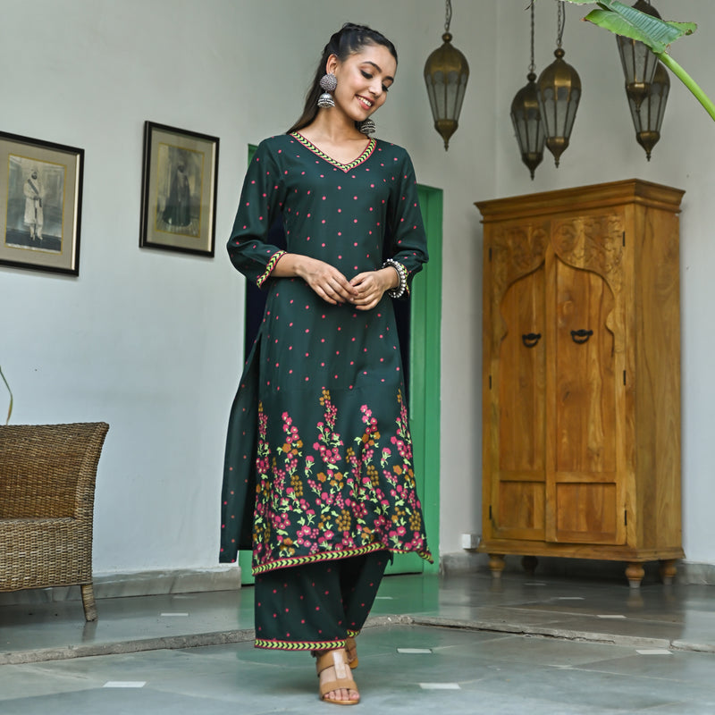 Emerald Green V Neck Polka Kurta Pant Set