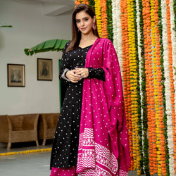 Women Black Solid Kurta with Trousers & Dupatta